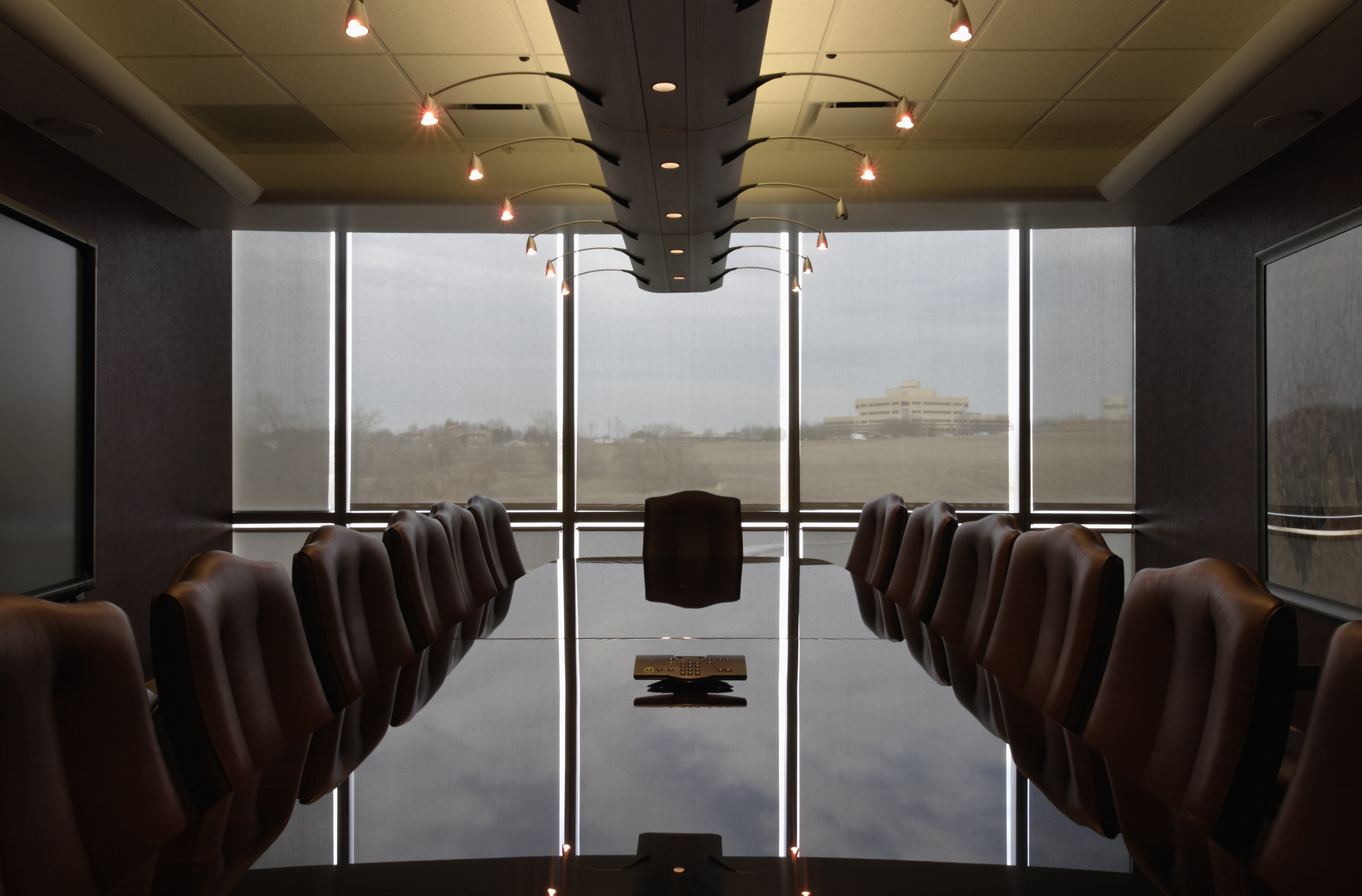 OakTruss Group Argues Boardrooms Already Possess Tools for AI Oversight